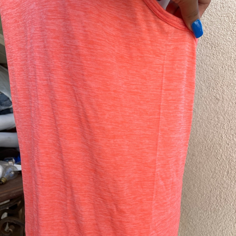 Zella tank - Picture 3 of 8